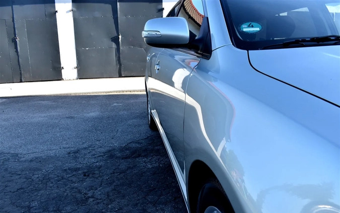 Toyota Avensis cena 18900 przebieg: 220000, rok produkcji 2006 z Elbląg małe 704